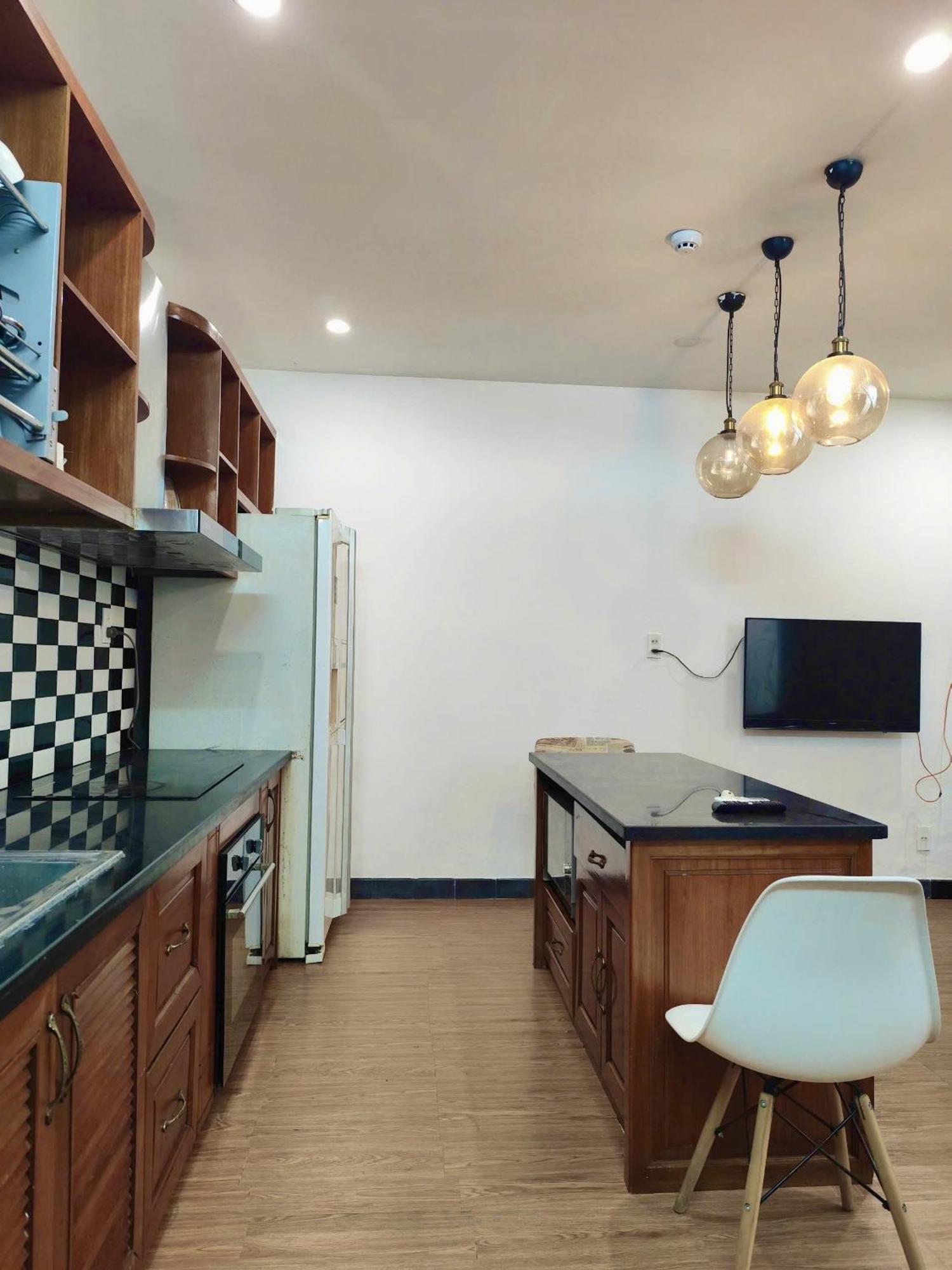 Navila Big Kitchen In District 1 Apartment