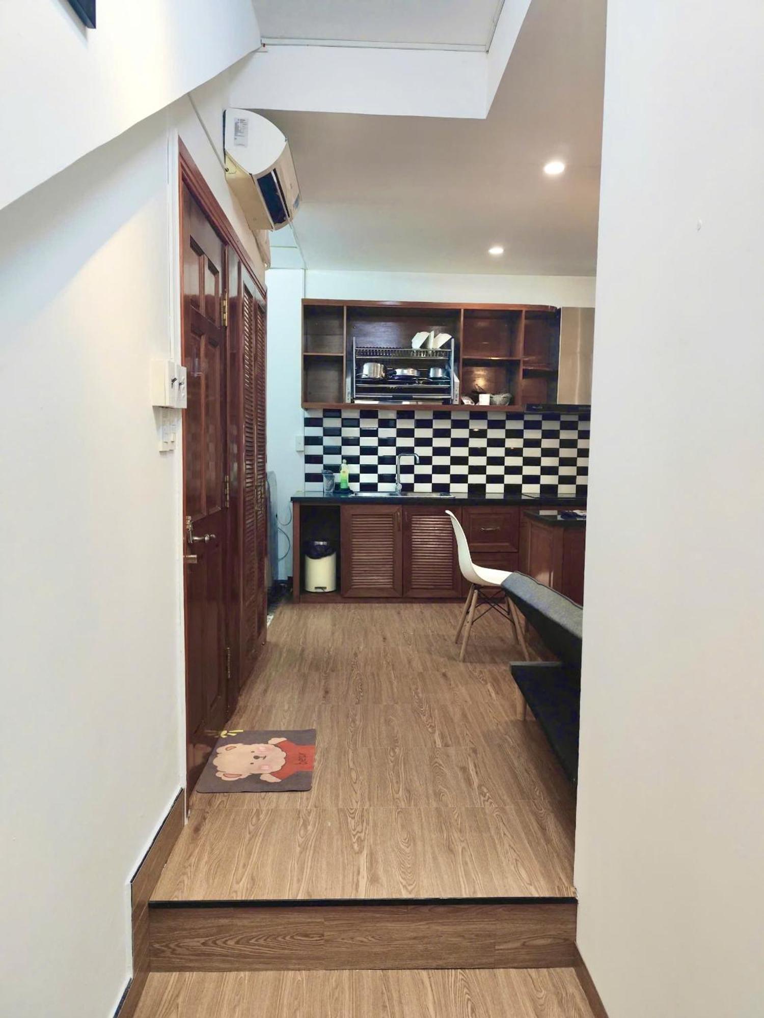 Apartment Navila Big Kitchen In District 1